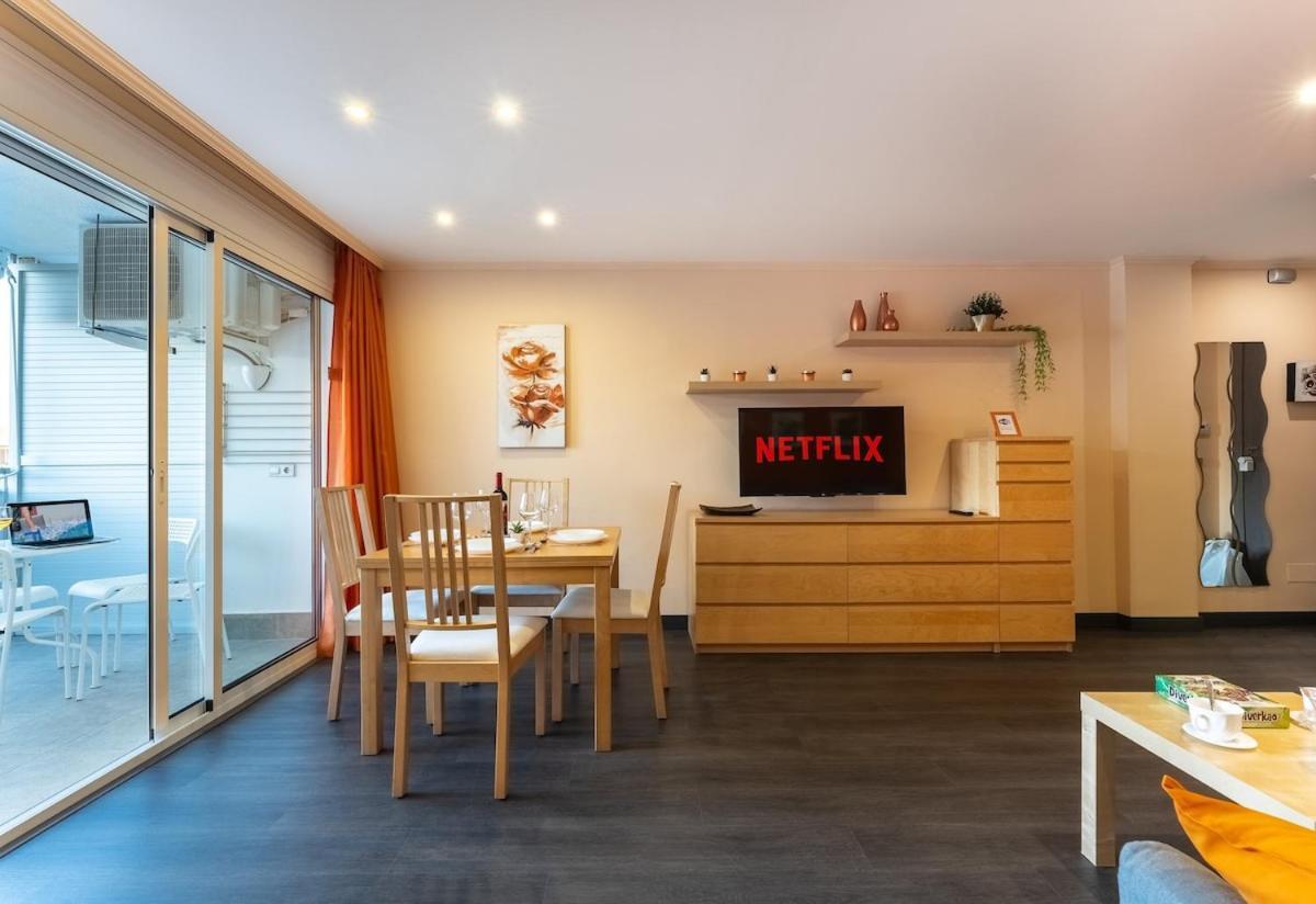 Salou-danubio-center-pool-2bed-portavntura-aa-wifi17 Apartment