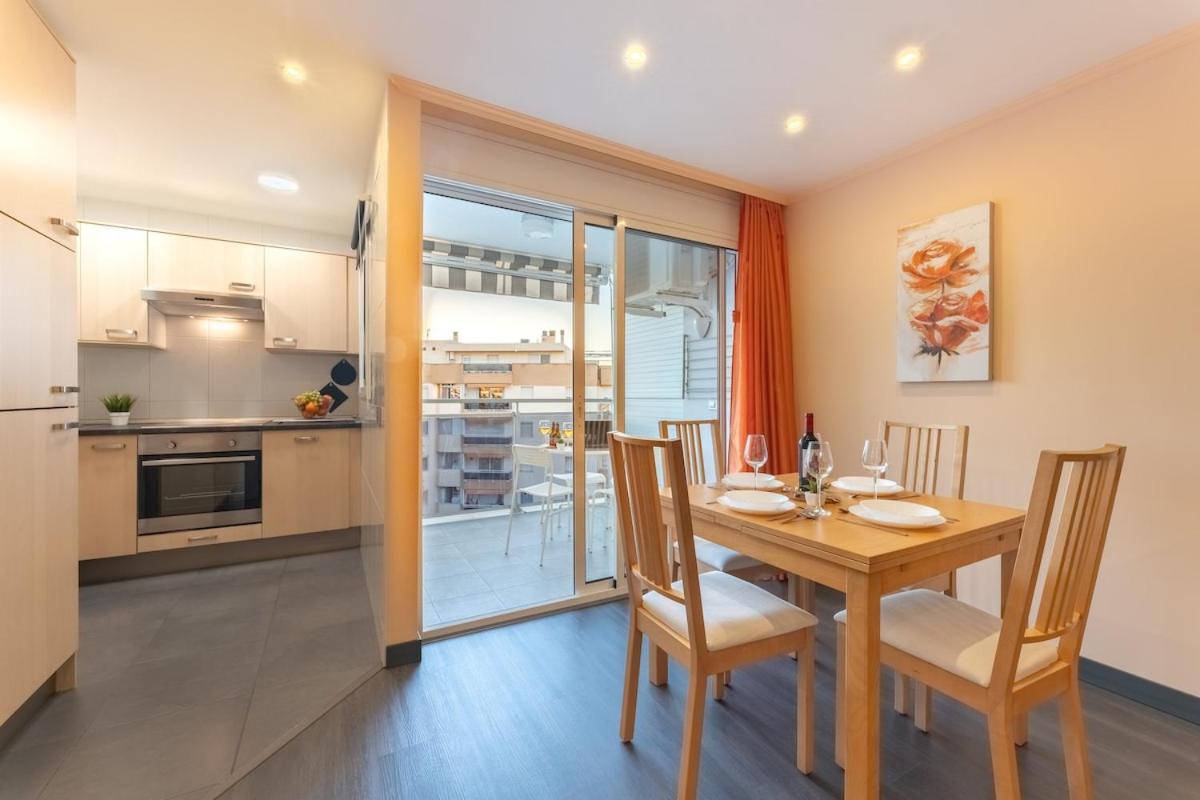 Salou-danubio-center-pool-2bed-portavntura-aa-wifi17 Apartment *