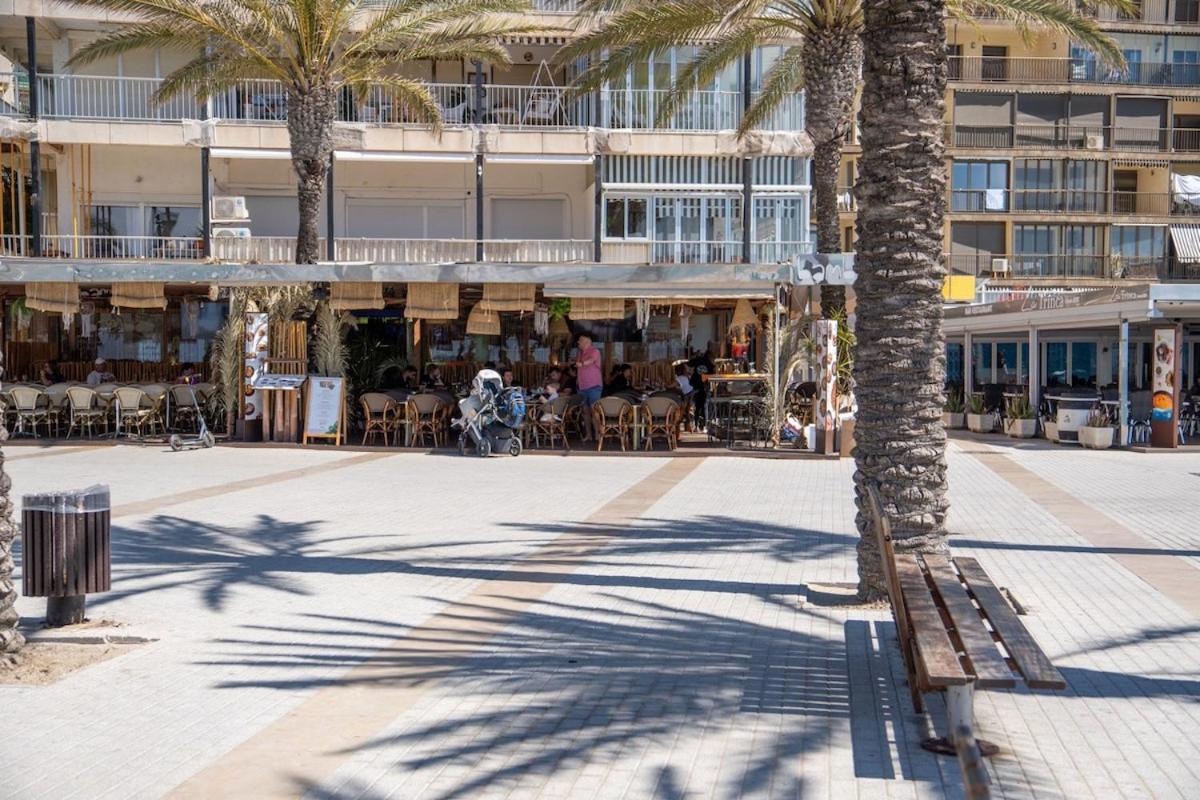 -2hb-4pax -beach-sea View-ac-wifi15 Salou