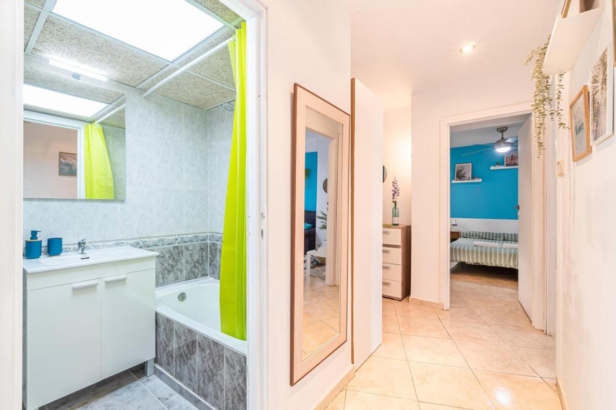 -2hb-4pax -beach-sea View-ac-wifi15 Apartamento Salou