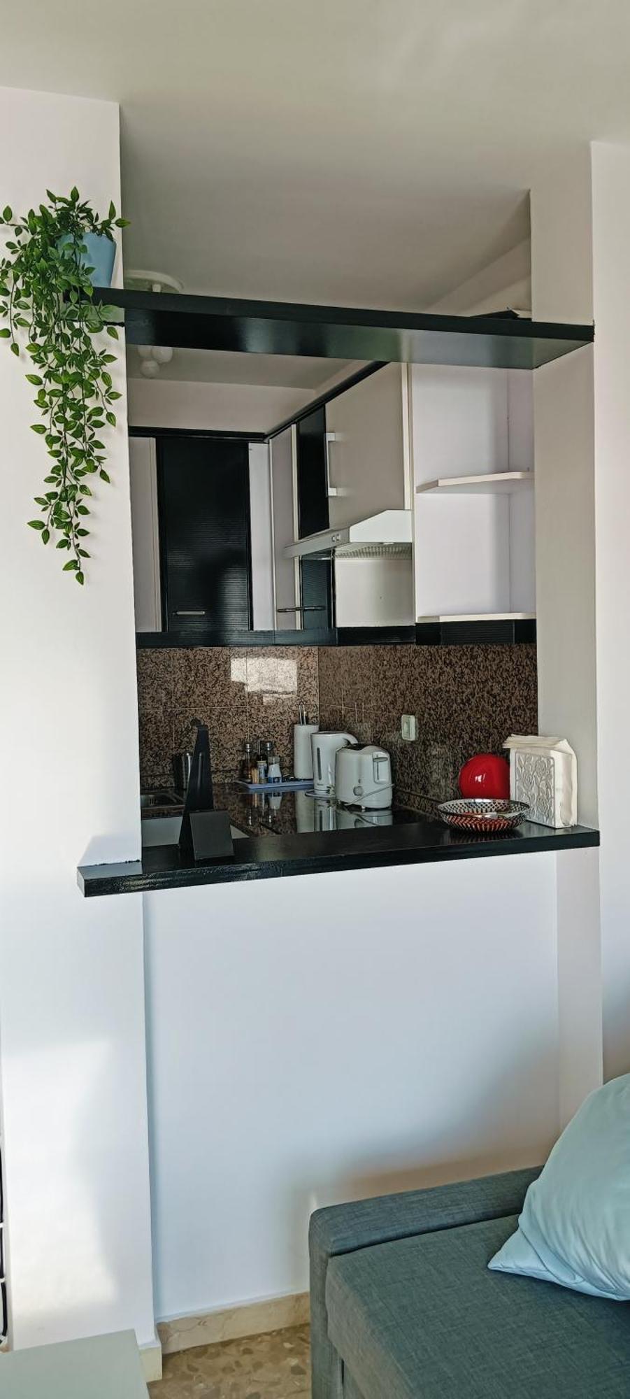 Paradis, Stunning Sea View & Close Center Apartment *