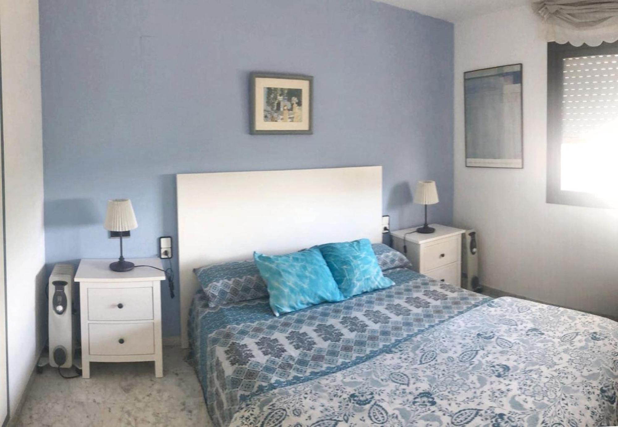 Comfortable In With Shared Pool 52 M² * Salou