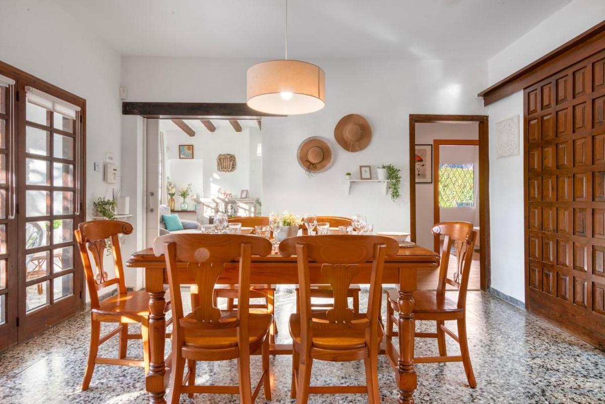 Apartment Family With Private Pool & - Bbq - Wifi - Ac