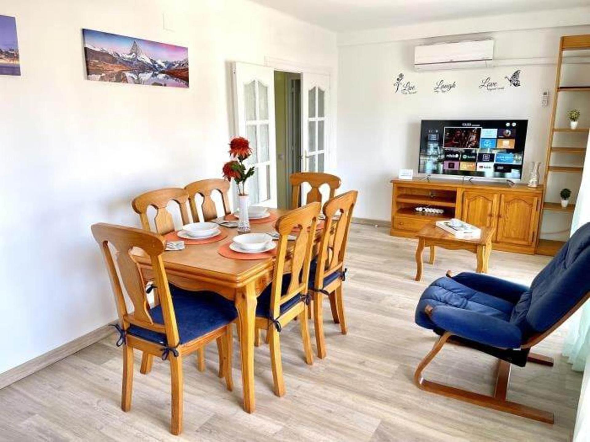3br-sleeps6-balcony-a C-5min To Apartment