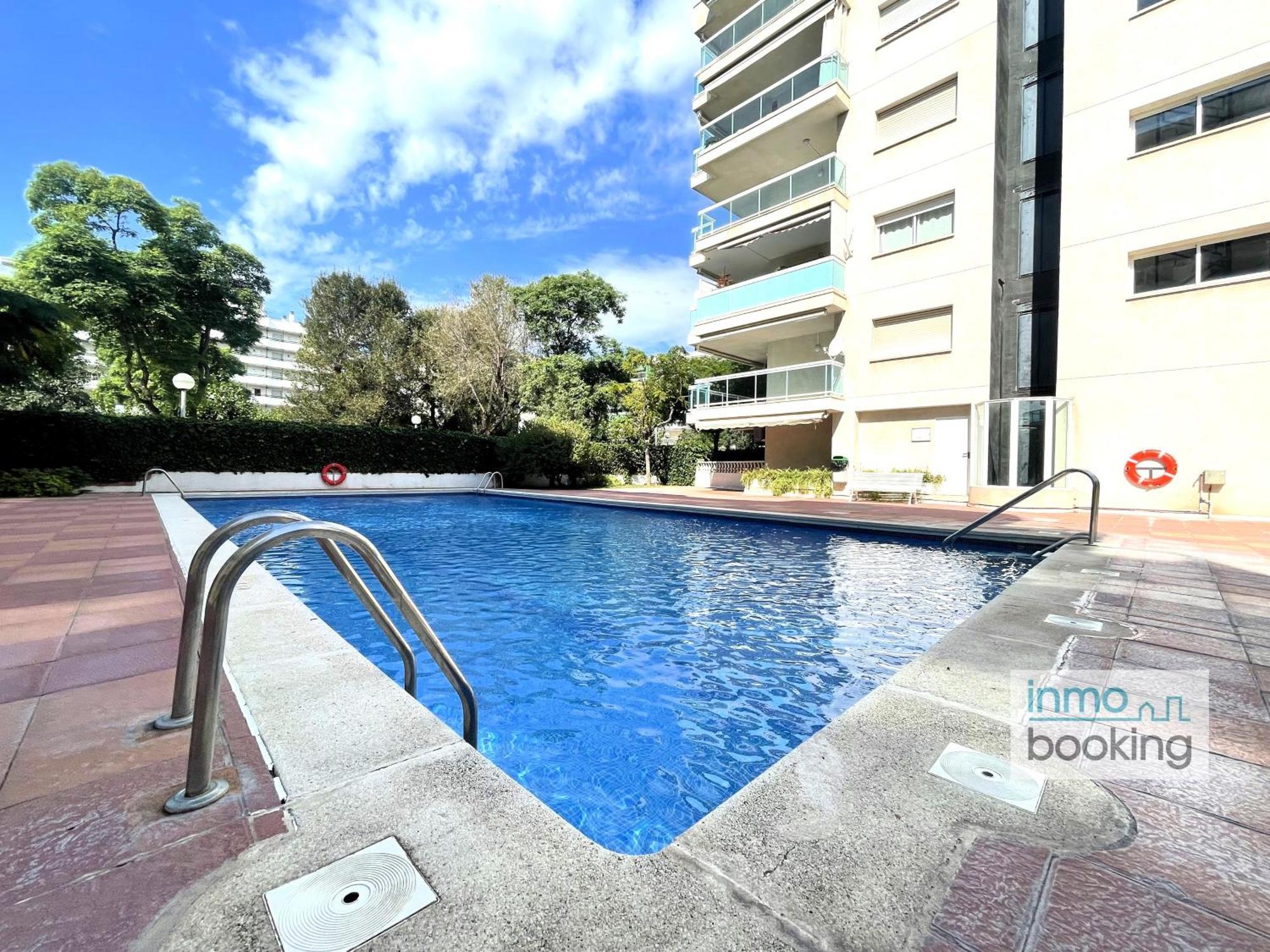 Apartment Living Park Salou, Climatizado Y Con Piscina