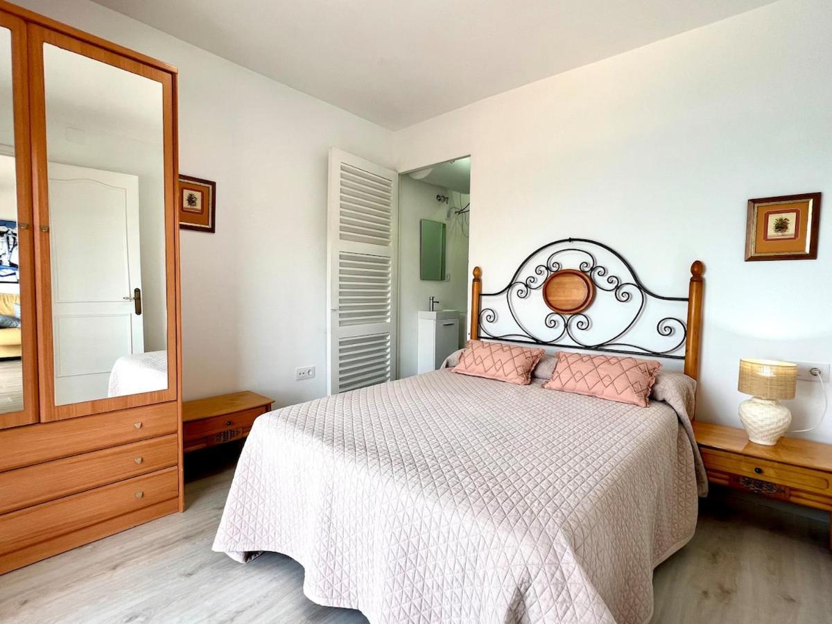 With A Spectacular View Of The Sea Apartment *