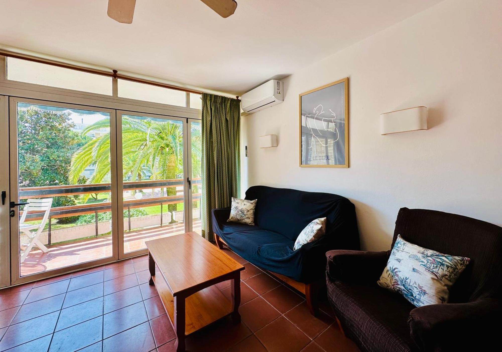Apartment Ibiza Salou