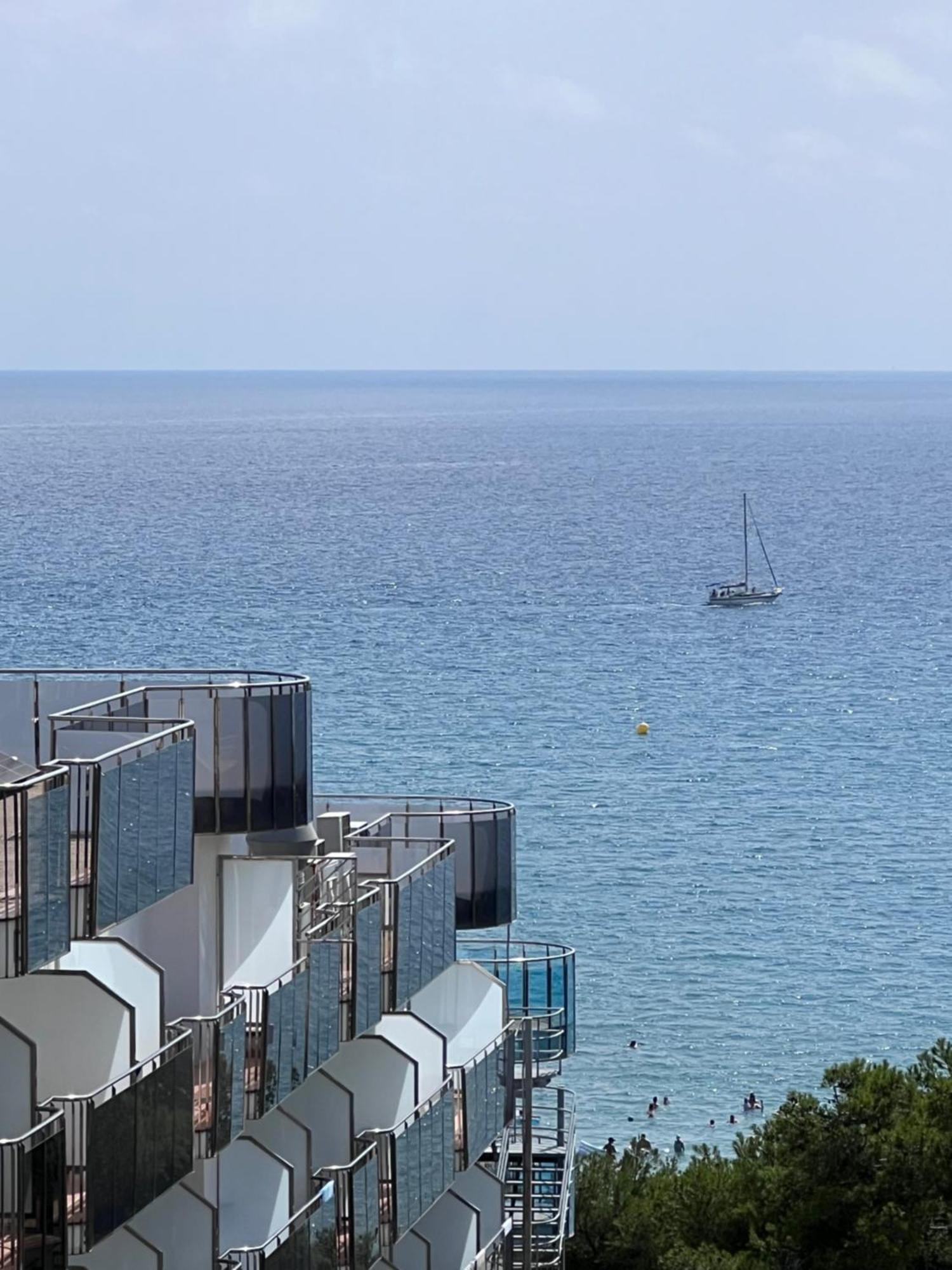 Aparthotel Quiet Front Salou