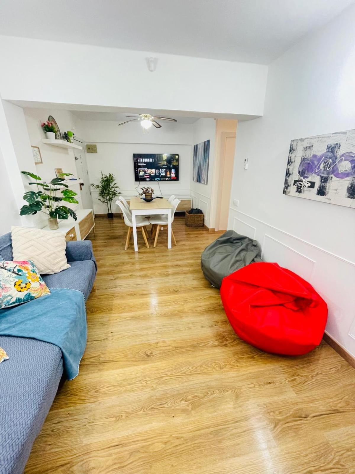 Aura In Renovated With Air Condition Apartment Salou