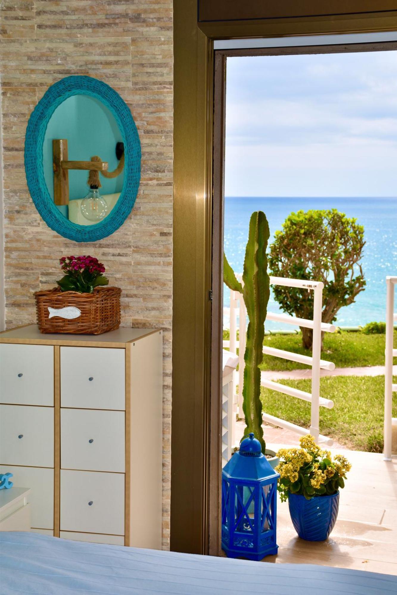 1a. Linea, Vistas Al Mar, Acceso Directo A Playa Y Piscina *