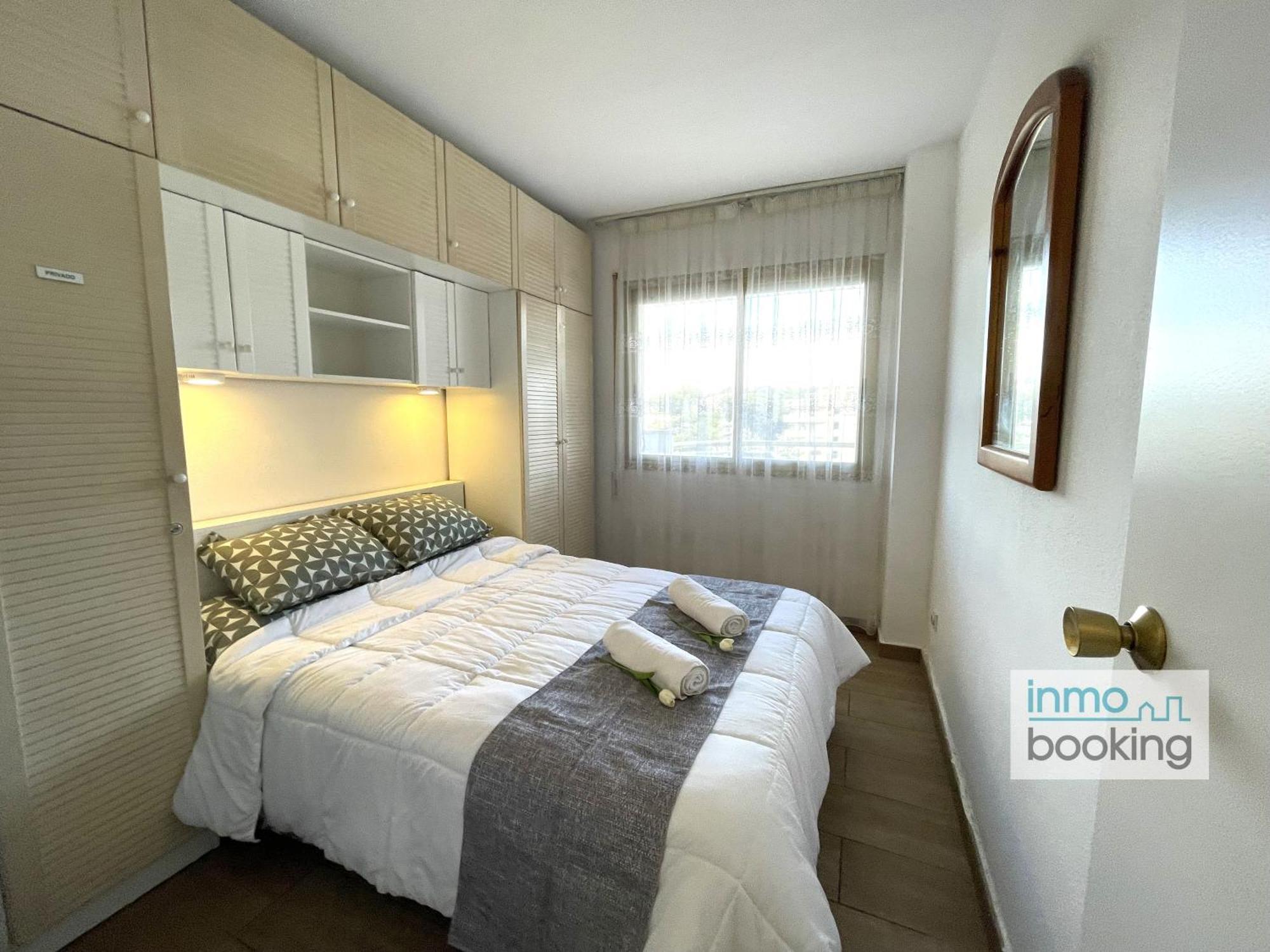 Arquus Iv , Centrico Y Con Piscina Apartamento