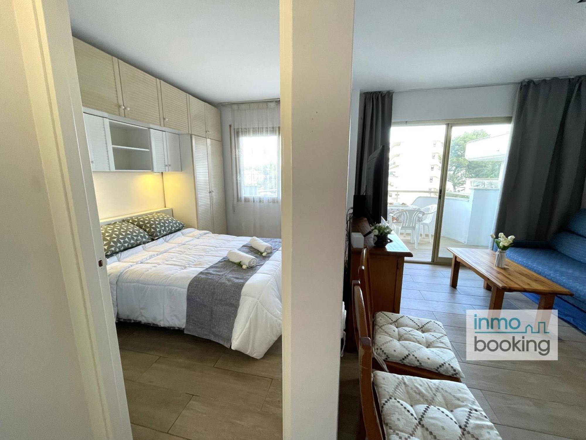 Arquus Iv , Centrico Y Con Piscina * Salou