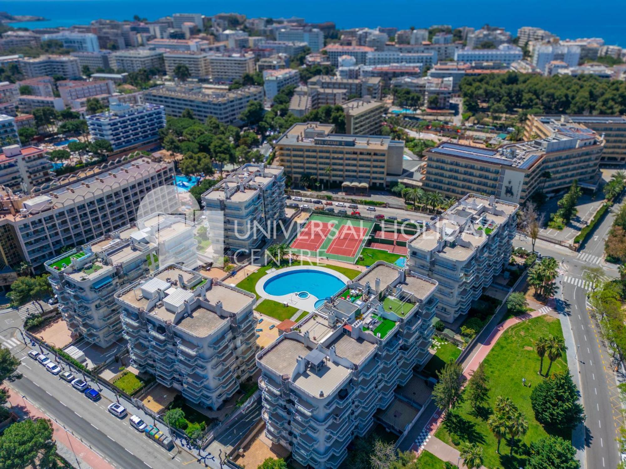 Apartment Uhc Larimar Family Complex Superior *