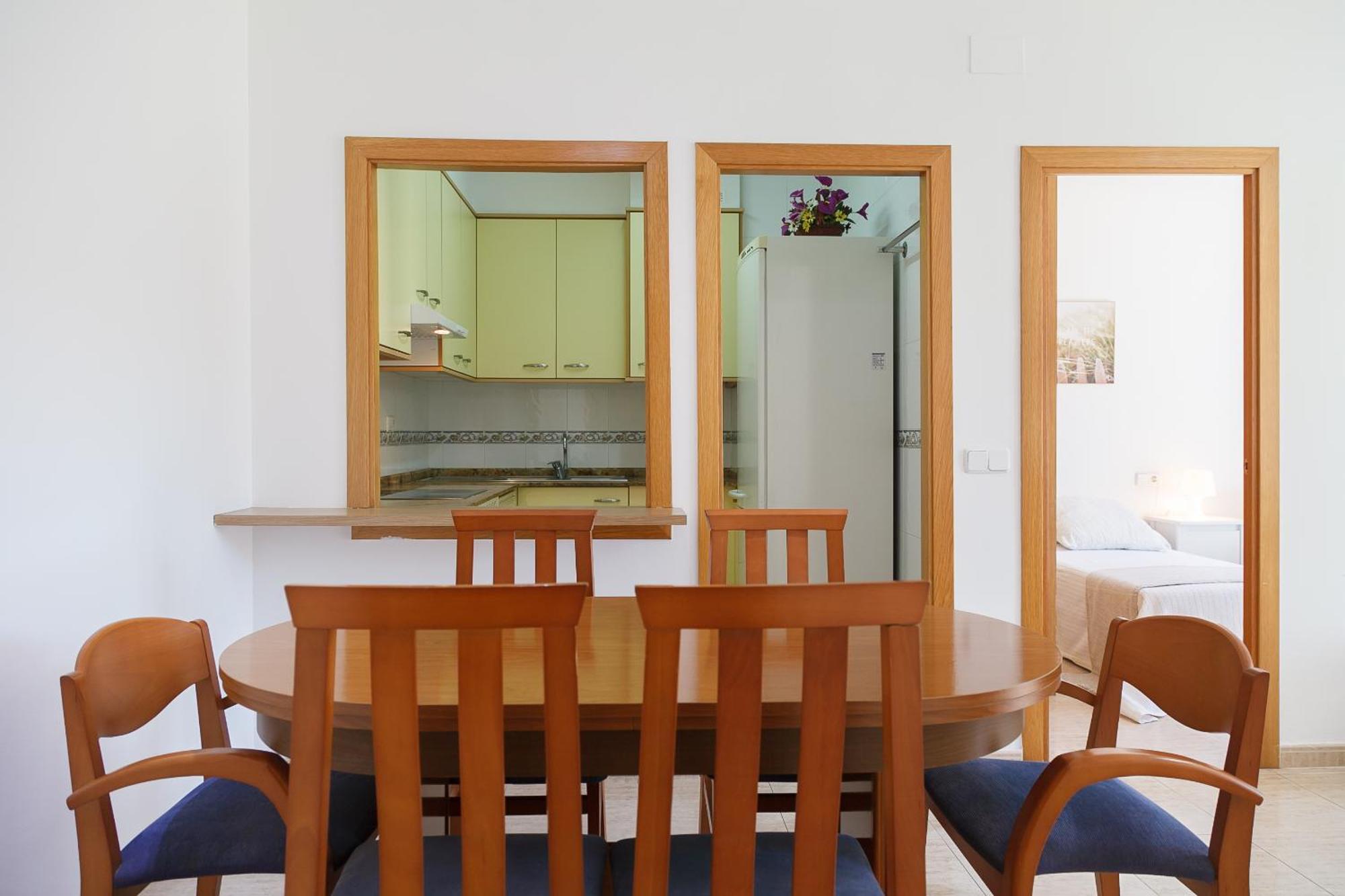 Uhc Larimar Family Complex Superior * Salou