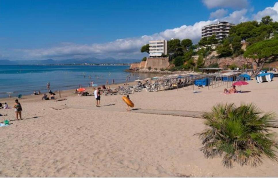 Reina 150m To With Pool And Balcony Near To Portaventura Salou