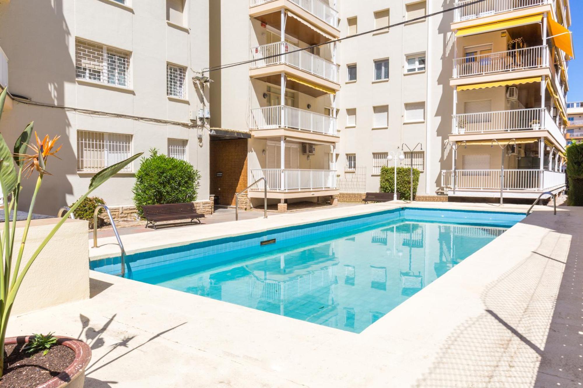 Con Piscina A 100 M De La Playa Apartment