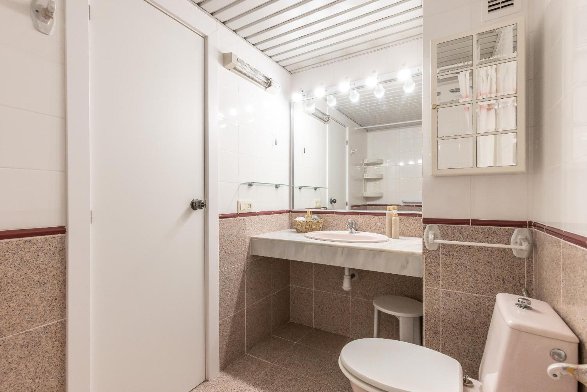 Apartment Uhc Montecarlo Niza *