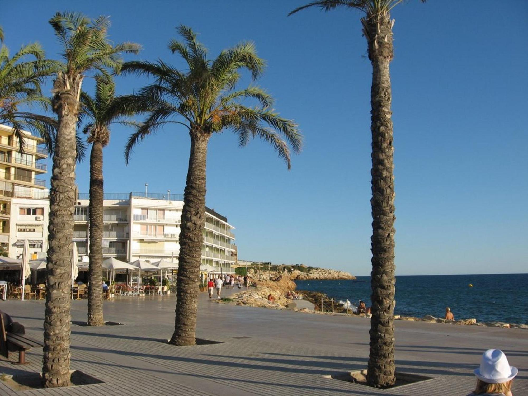 Apartment Jardines De 012 Familidays Salou