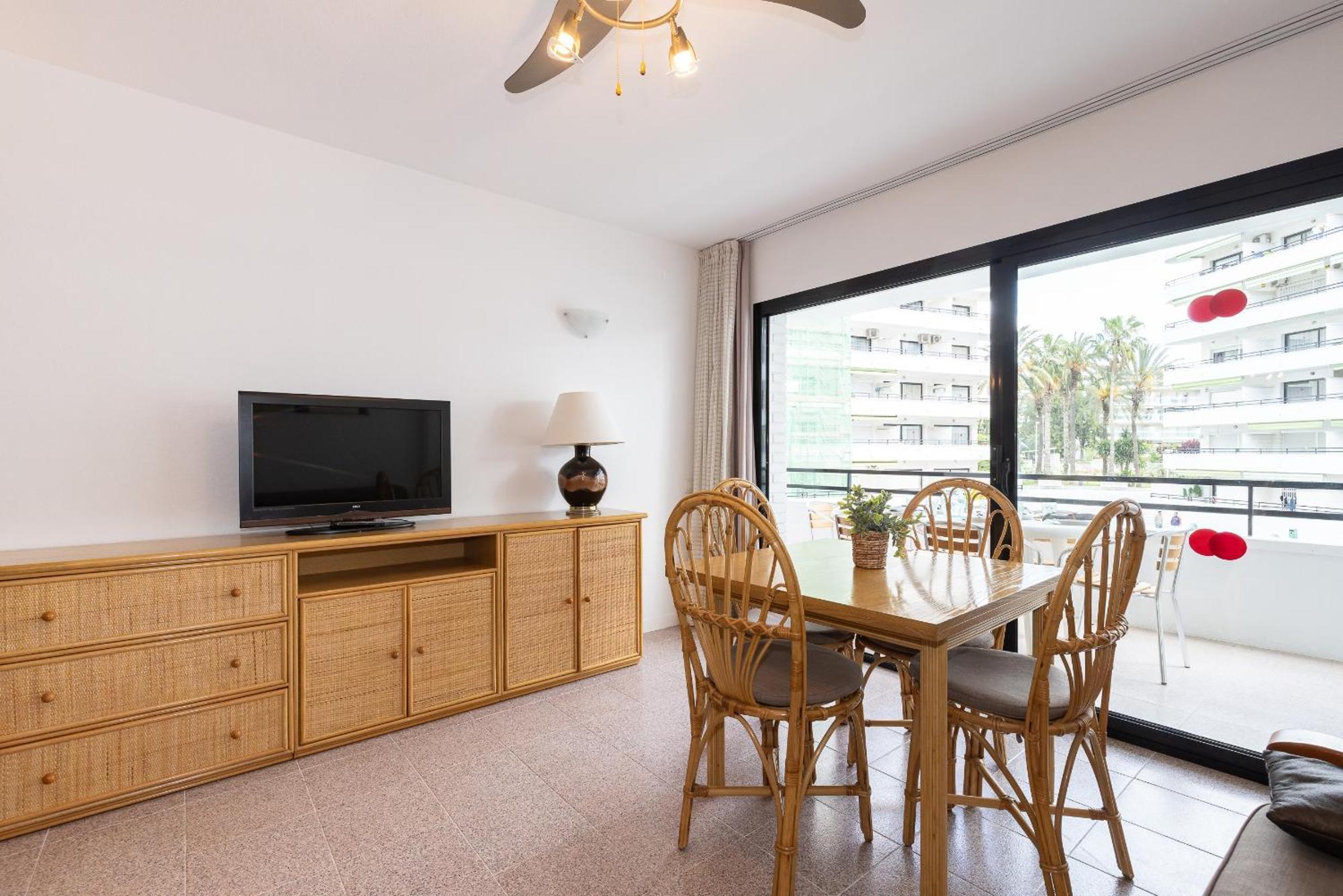 Uhc Montecarlo Niza Apartment *