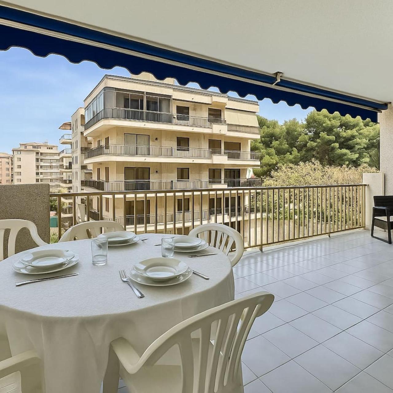 Cozy Flat With Wifi And Pool 5 Min To Apartment