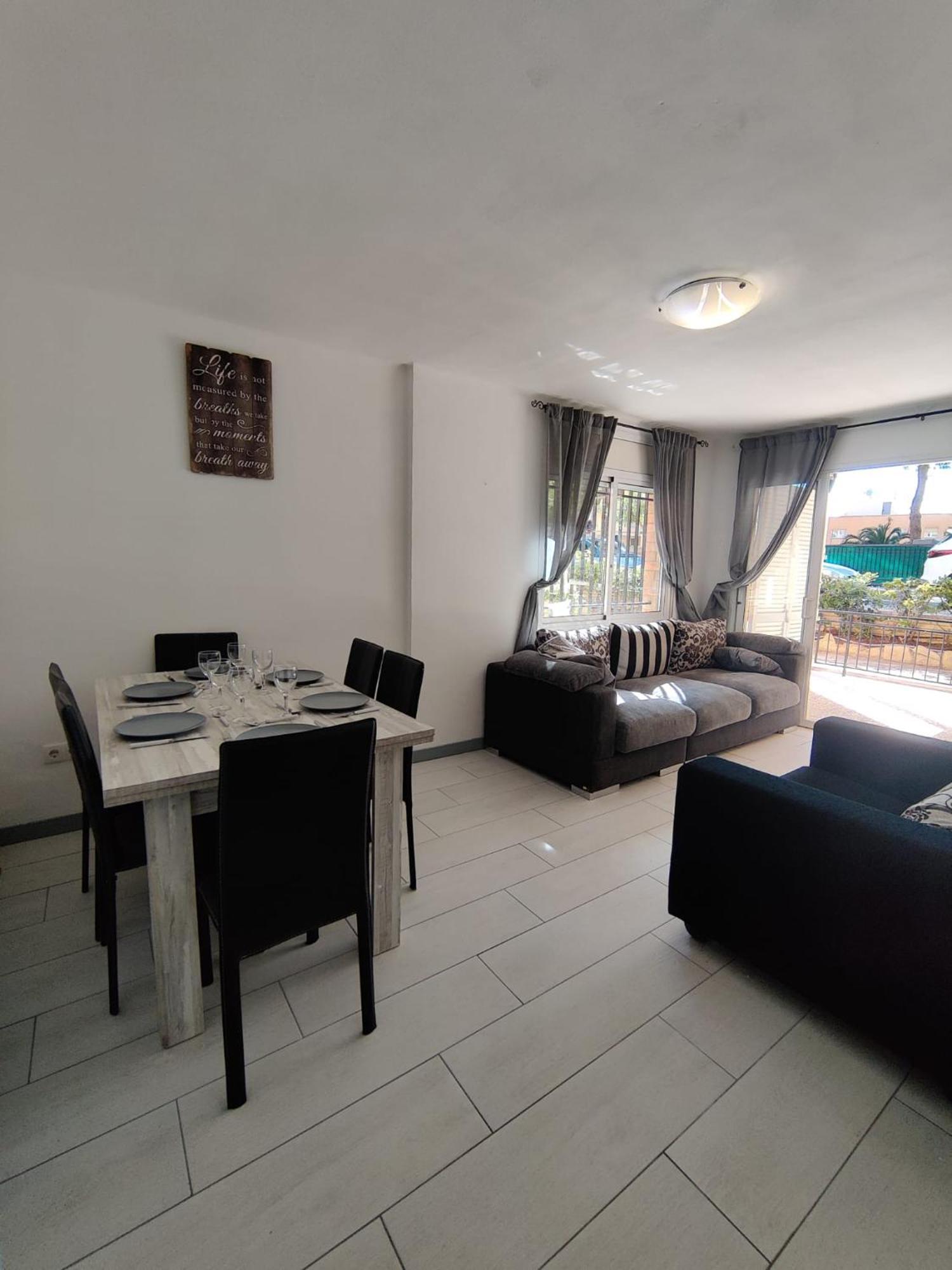 Apartment Gorgeous 4 Bed Apartment With Great Location Salou