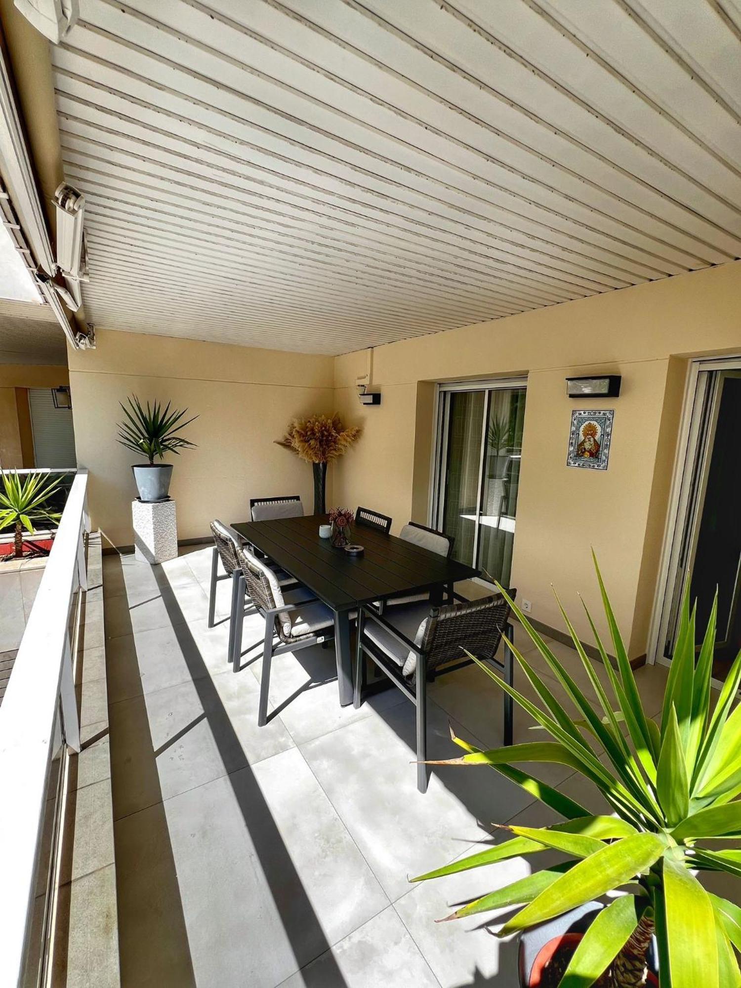 Leoni 1 Linea Salou