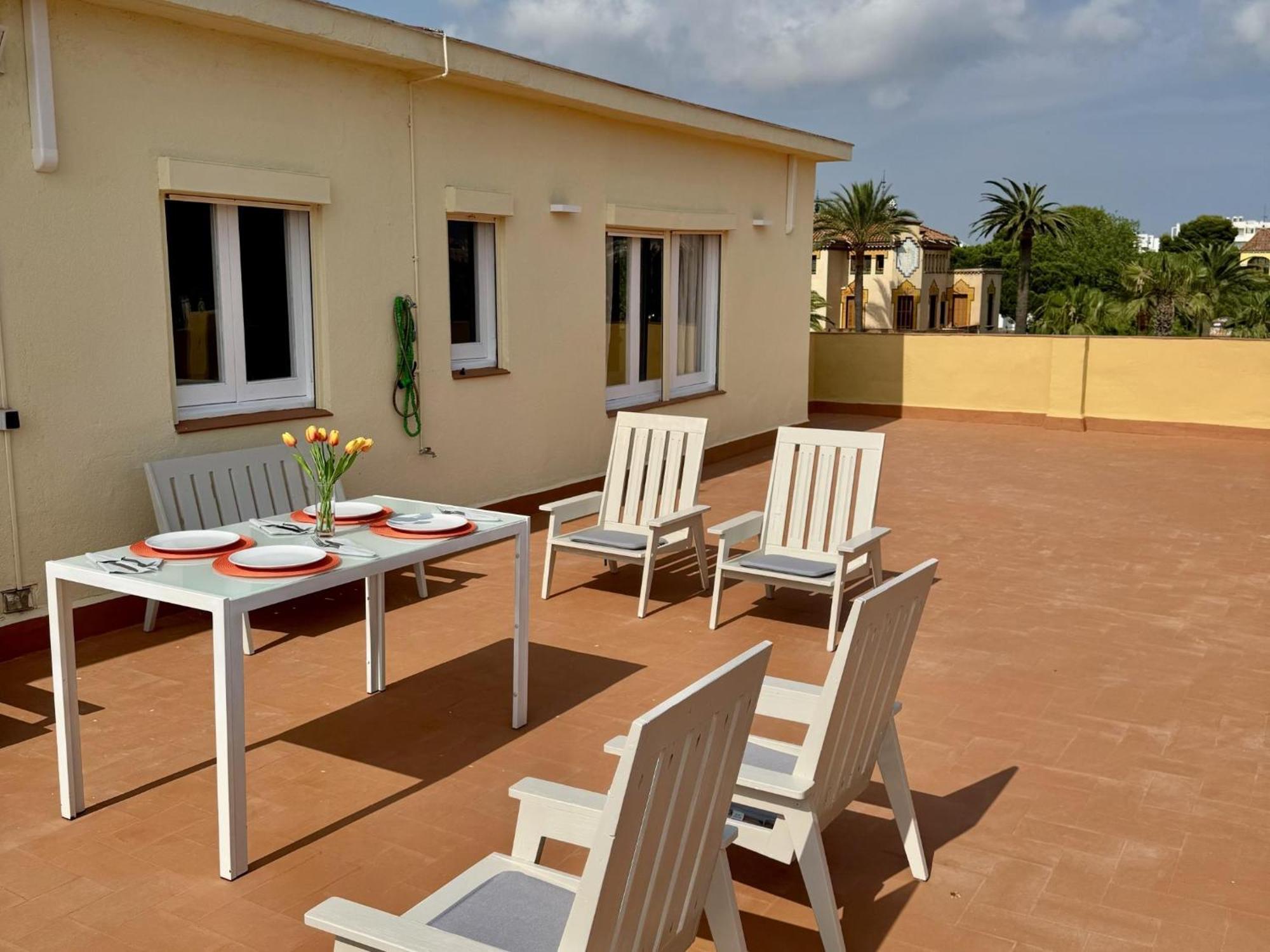 Apartment Apartbeach Atico Y Vistas Club Nautico Salou