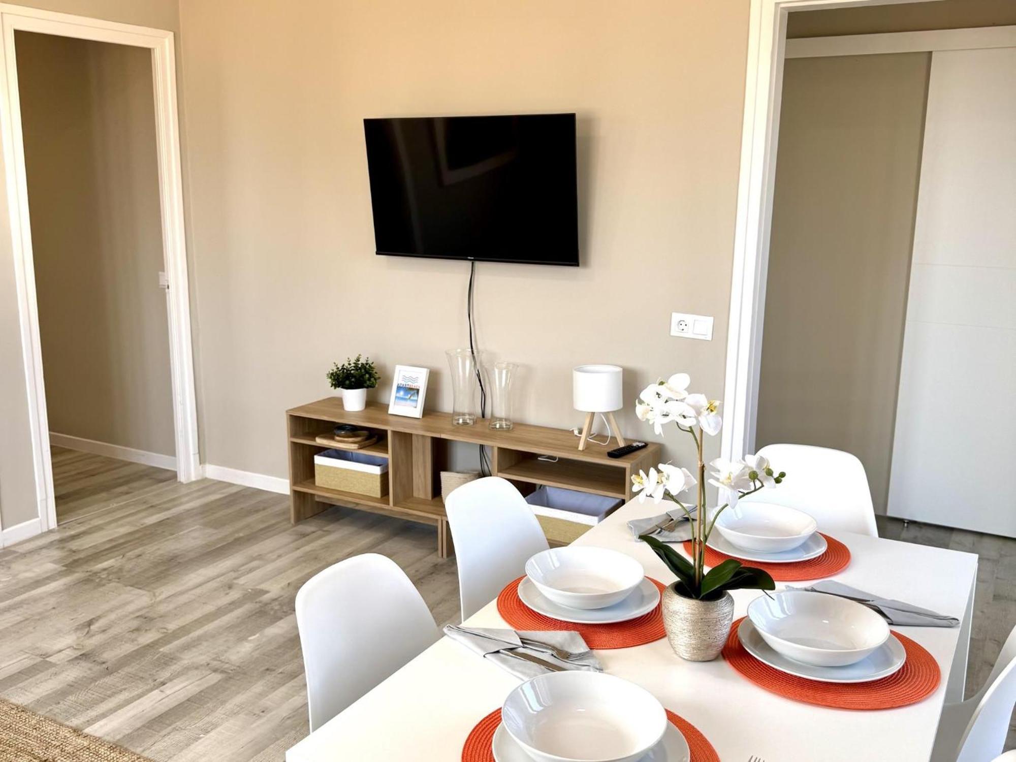 Apartbeach Atico Y Vistas Club Nautico