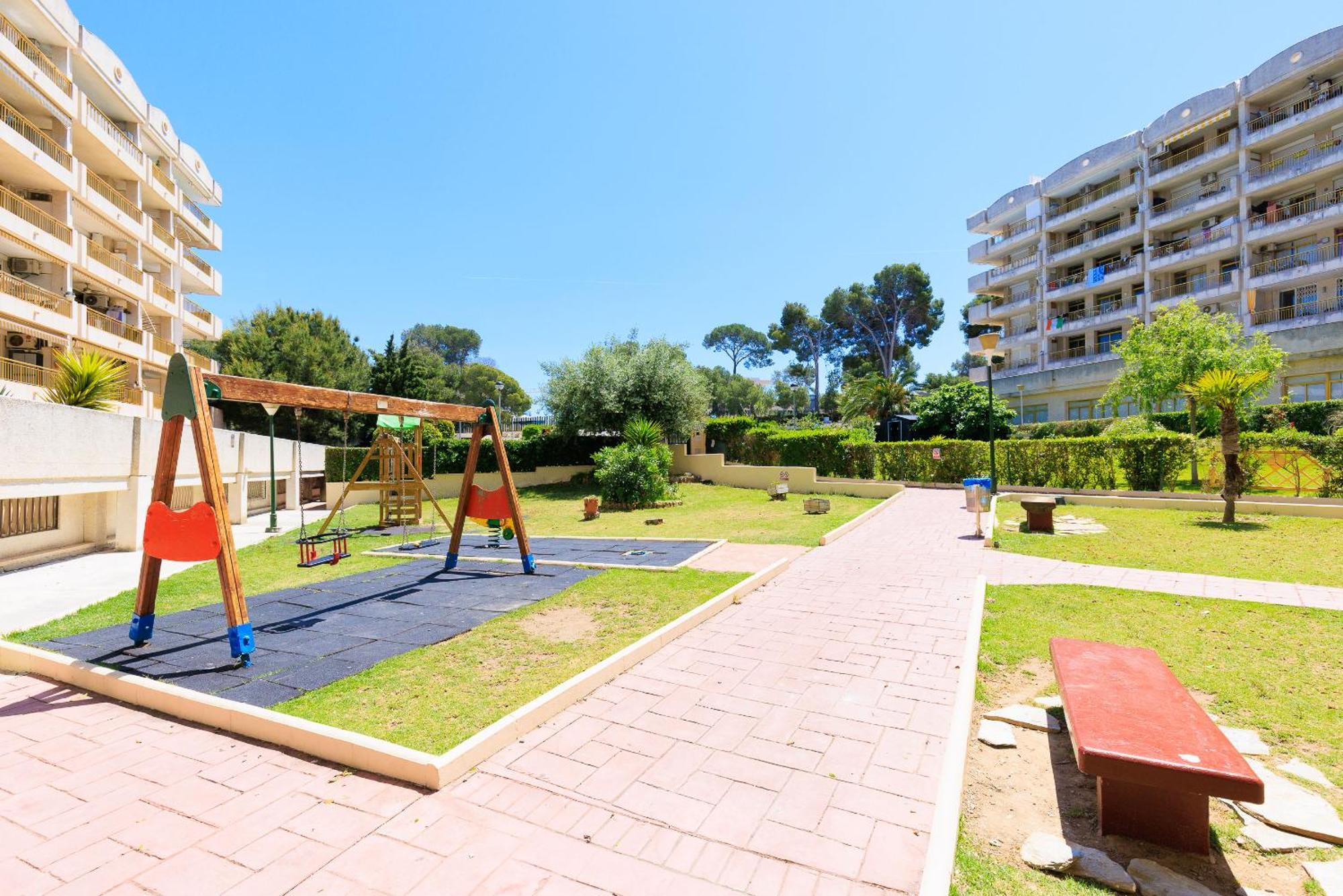 Apartment Uhc Catalunya 92 *