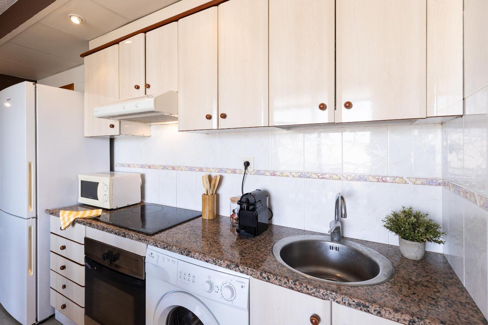 Apartment Uhc Catalunya 92 *
