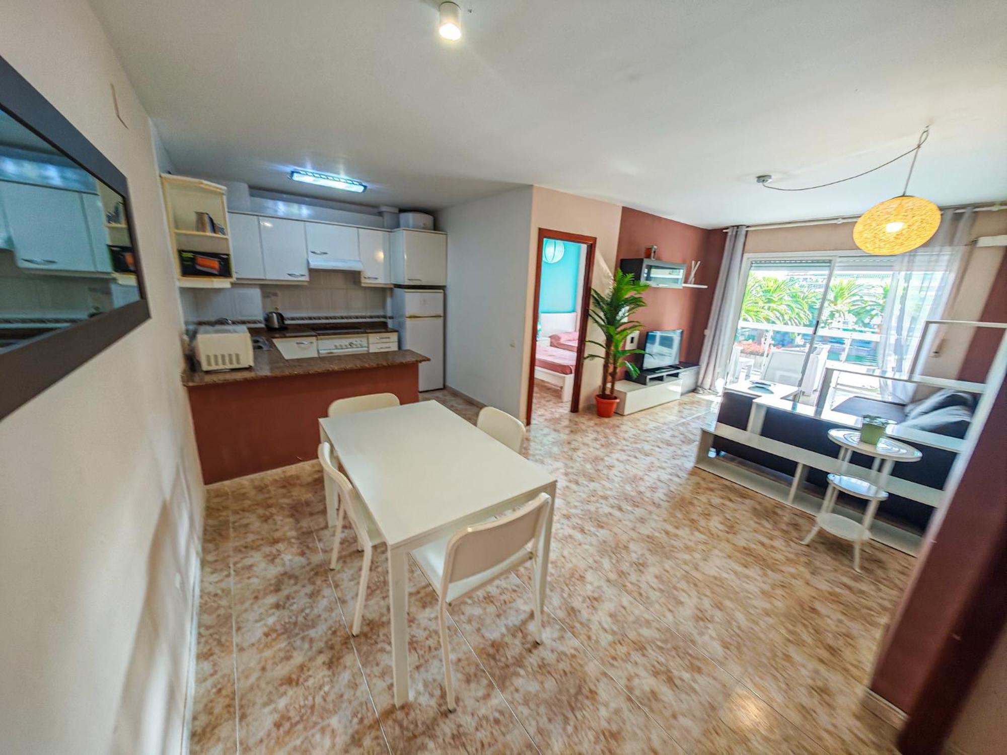 Litoral Costa Dorada - Living Park Only Families Apartment *