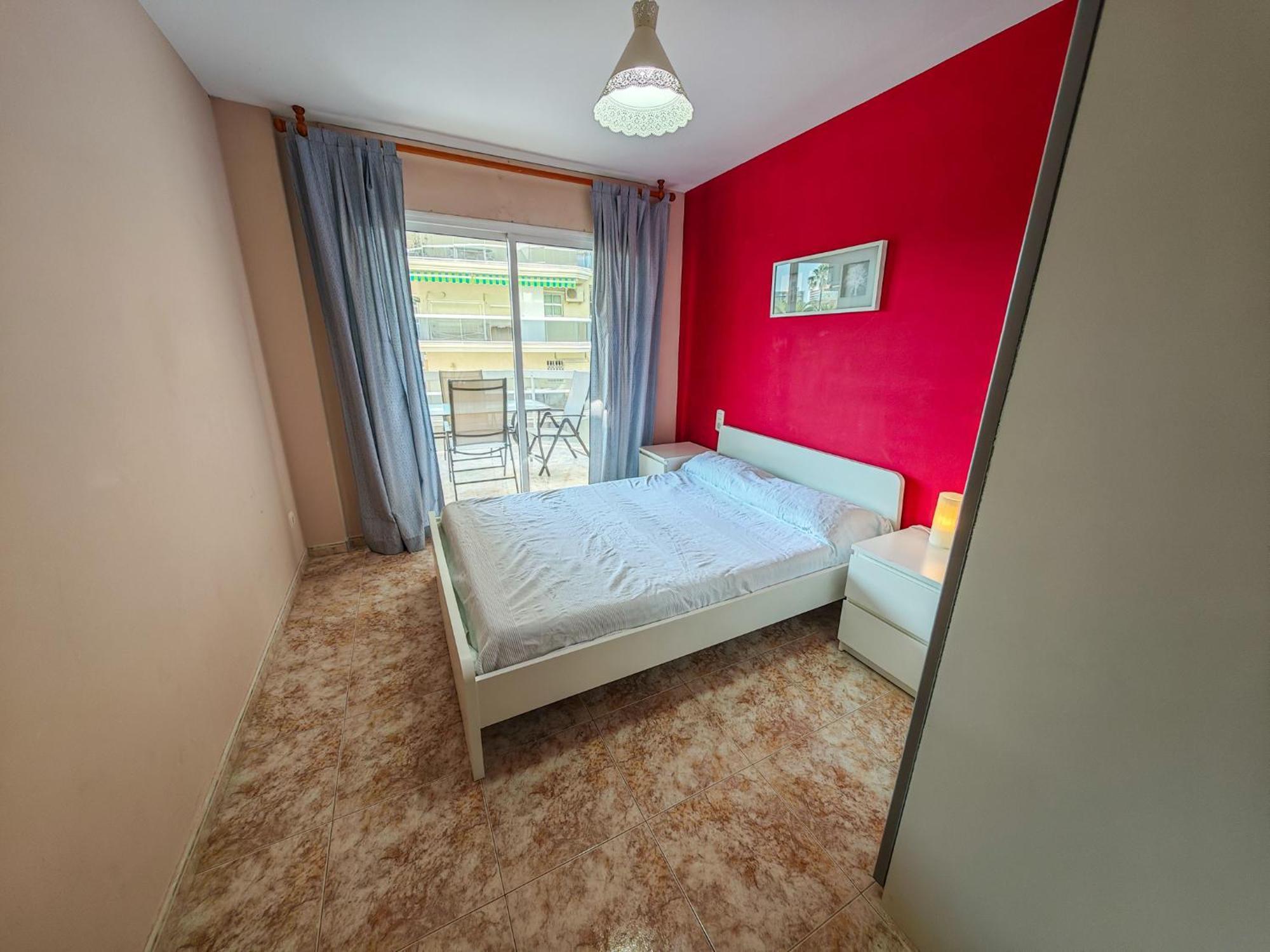 Litoral Costa Dorada - Living Park Only Families *