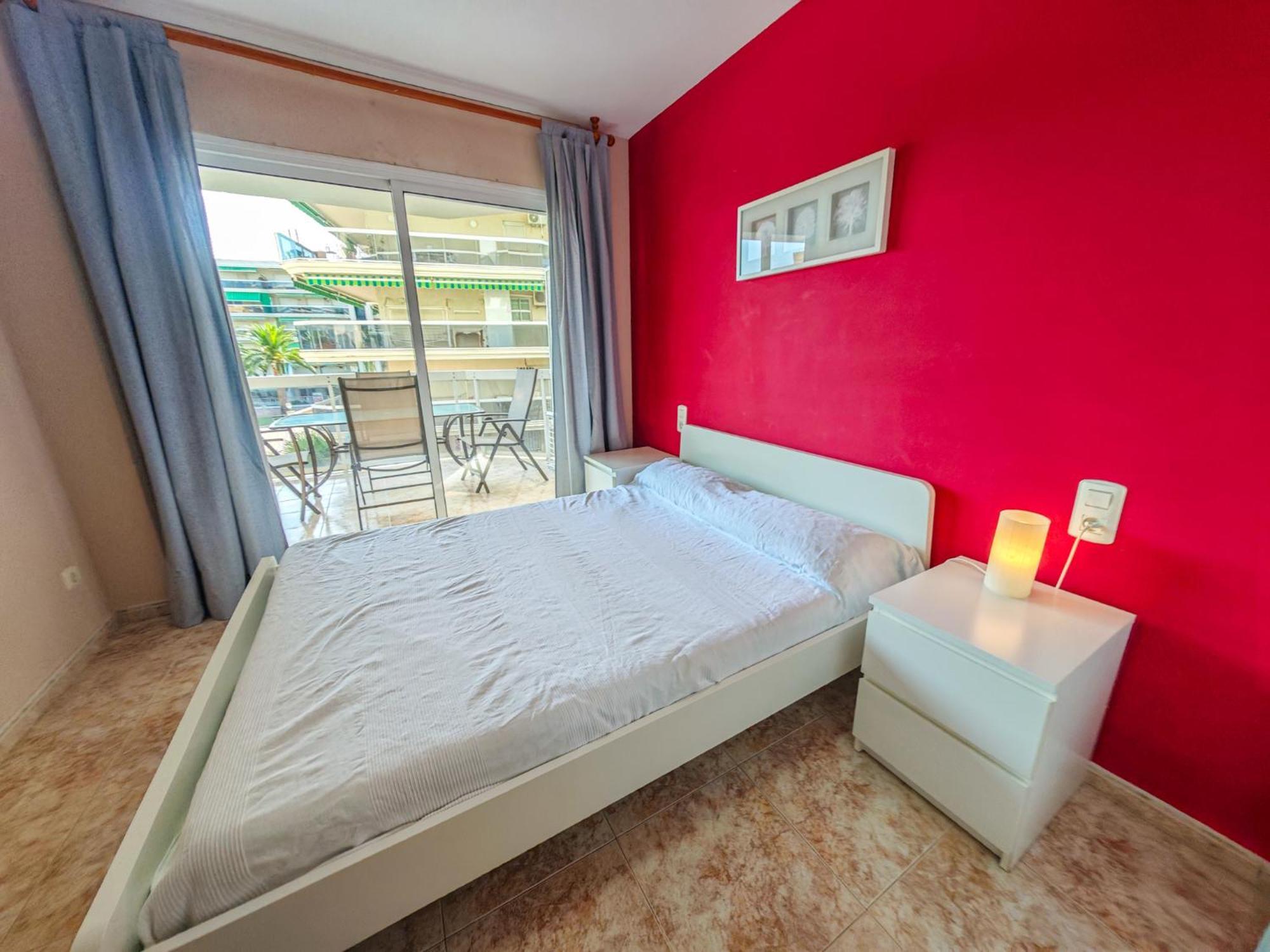 Apartment Litoral Costa Dorada - Living Park Only Families