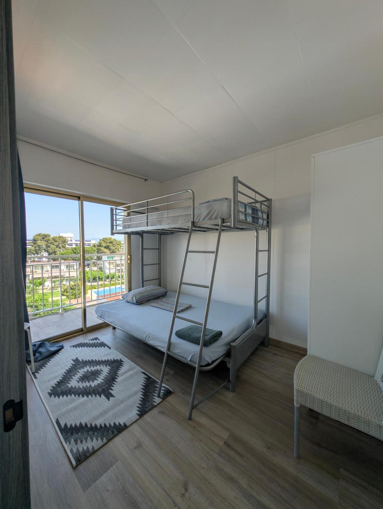 Puerta Del Sol Apartment Salou