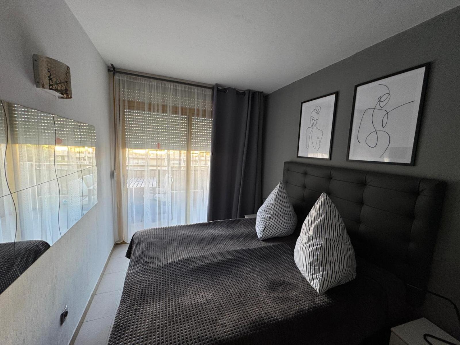 Apartment La Caravella - Pool Near In Salou