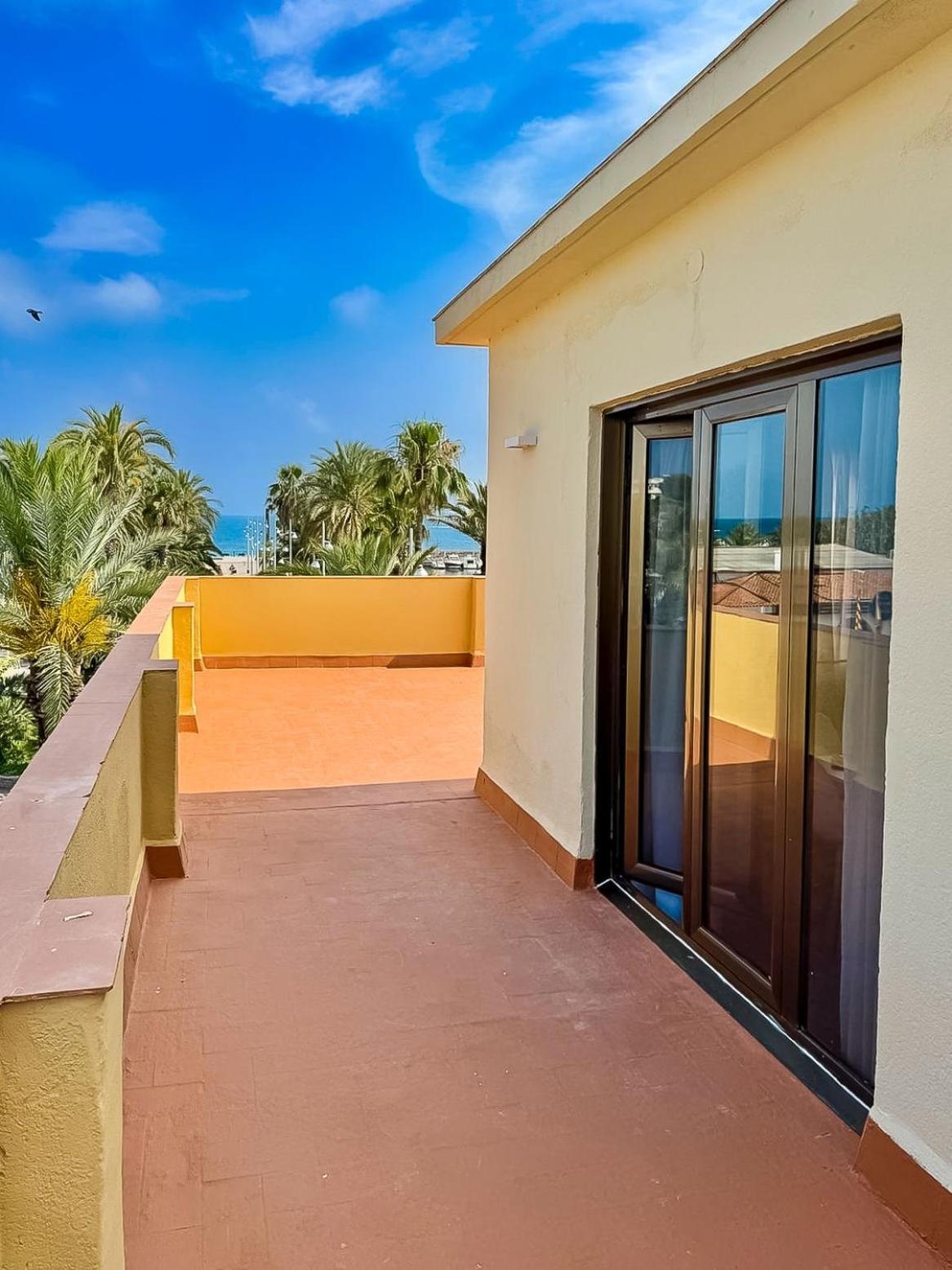 Apartment Apartbeach Atico Y Vistas Club Nautico