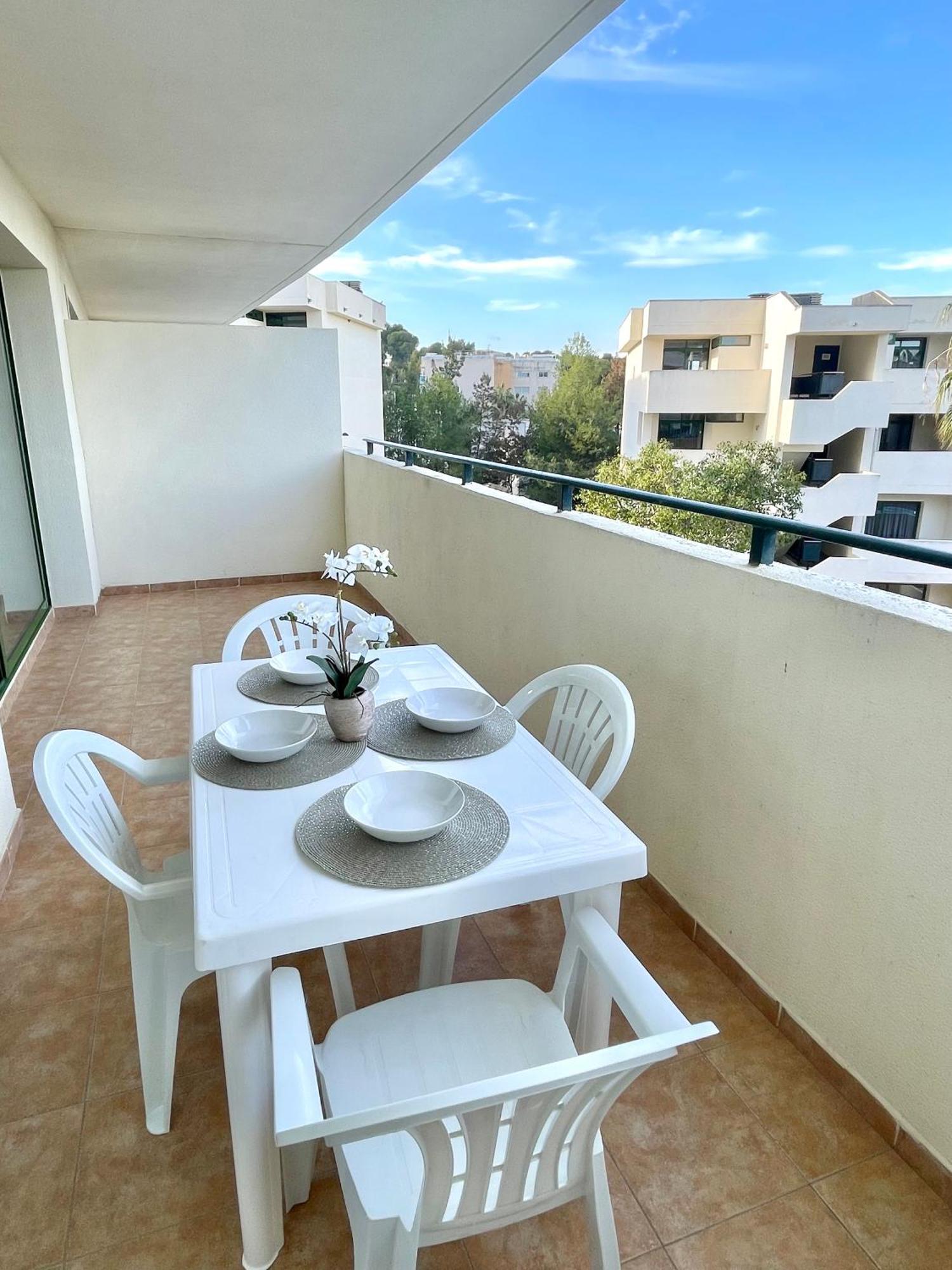 Acogedor Con Vistas Piscina