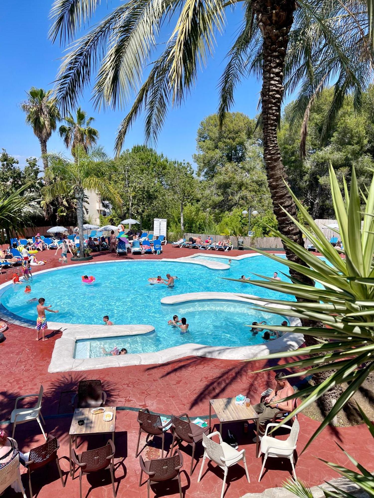 Festival Village 2 Y Piscinas Apartamento *