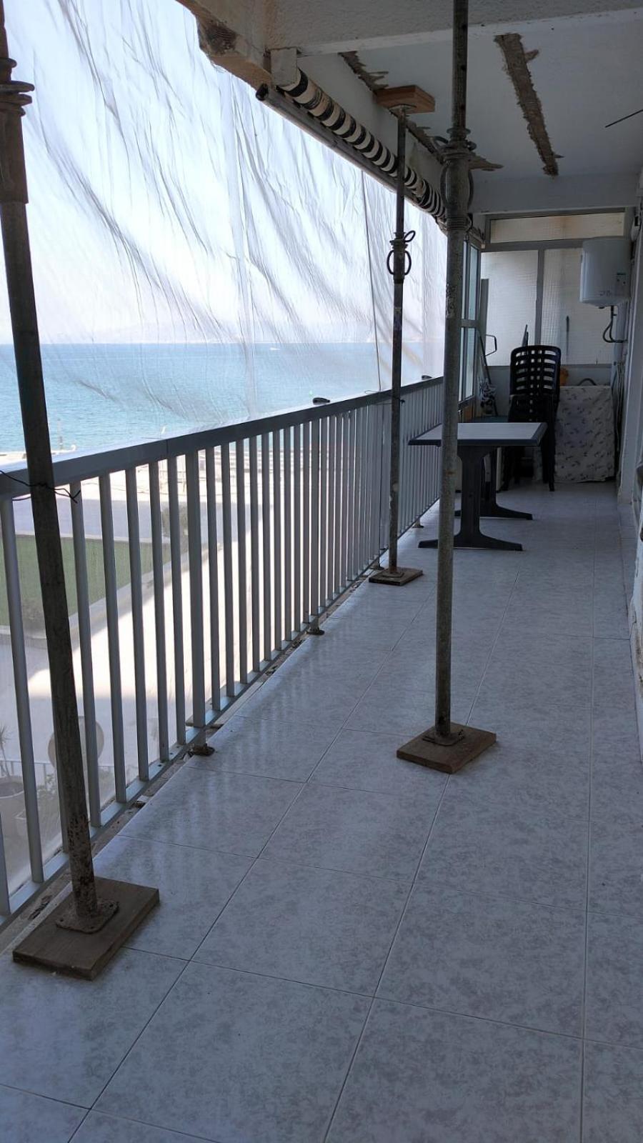 Pilons, Primera Linea De Mar Salou