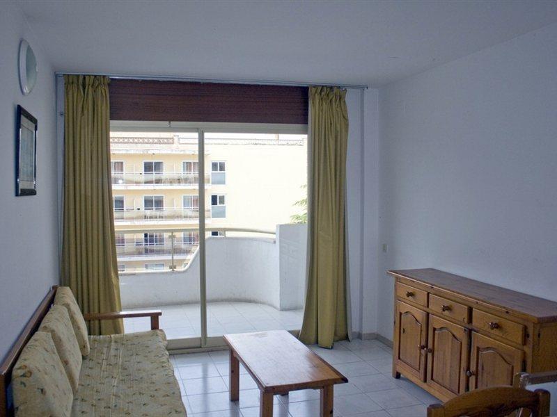 Arquus Center Apartment
