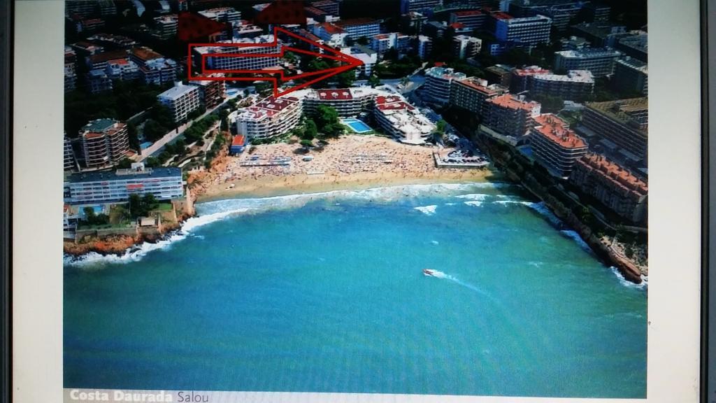 Ones Playa Mero *
