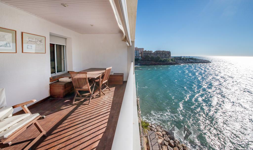 Beachfront Apartment Brussels Apartamento *