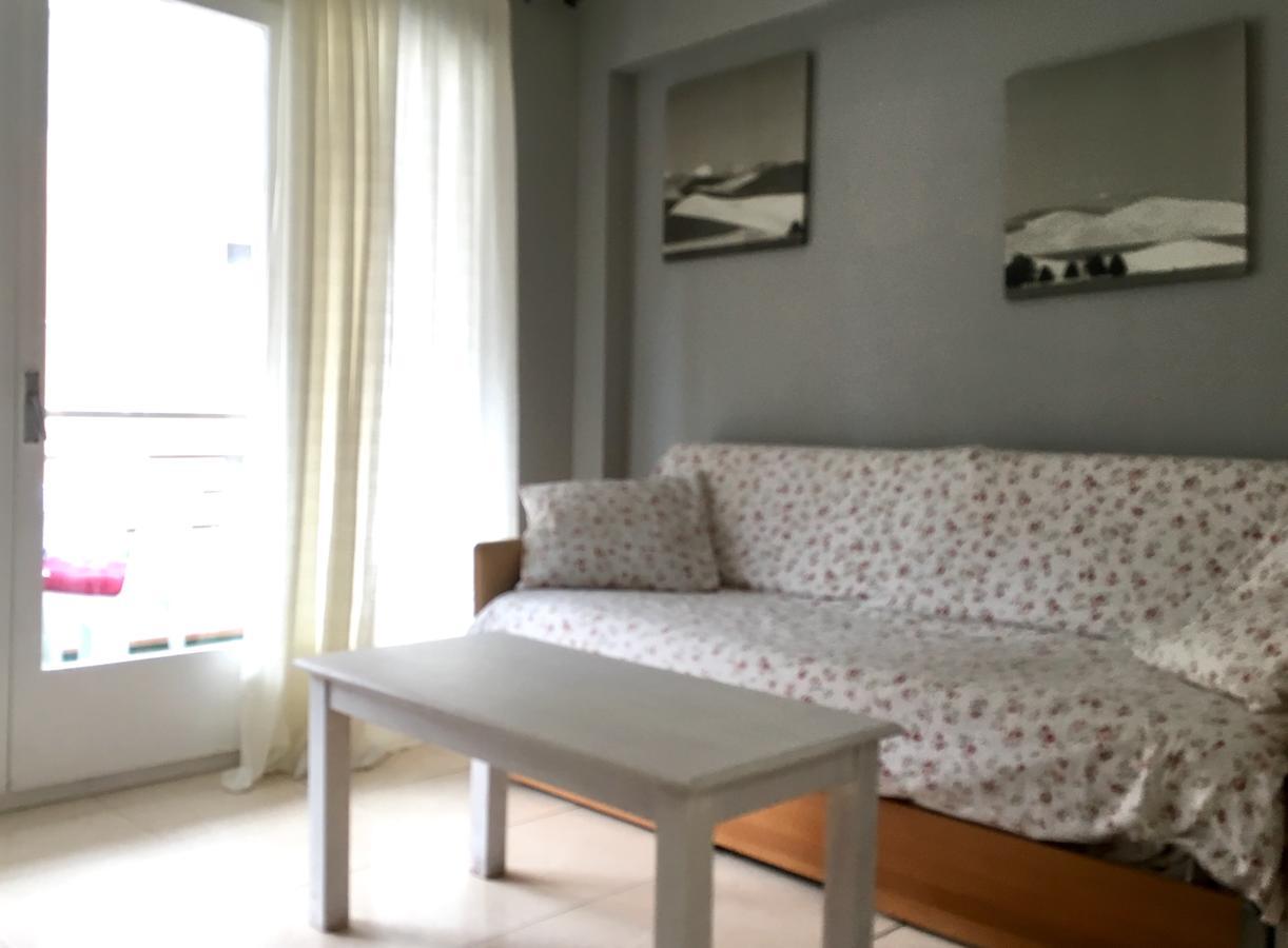 Book Fluromar Ii Apartment