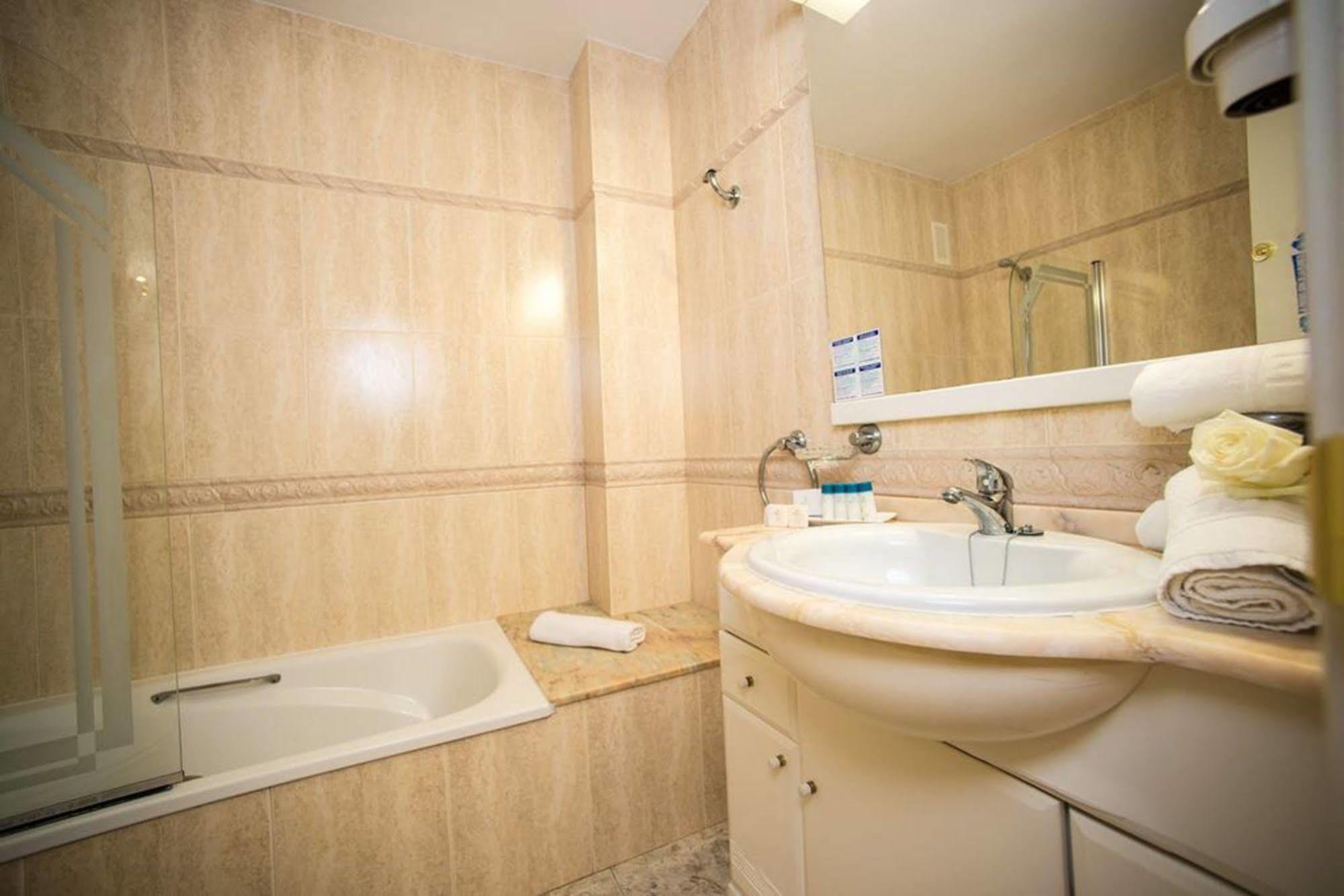 Apartment Ona *