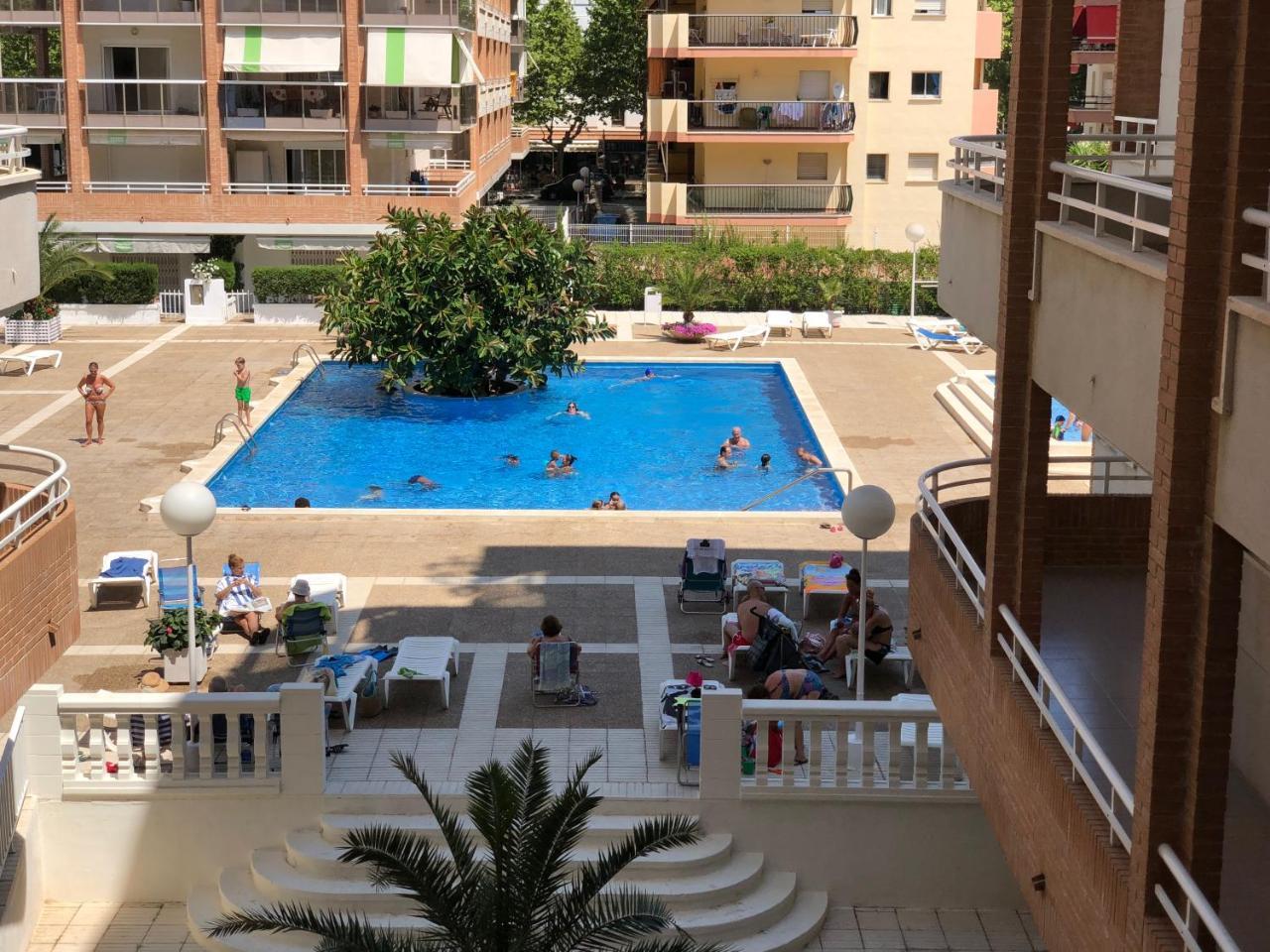 T&h Center Family Appartement Salou