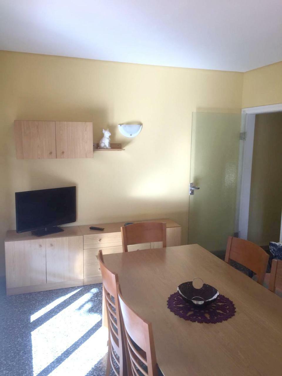 Apartment Carrer De Rodriguez Pomatta Apartment Salou