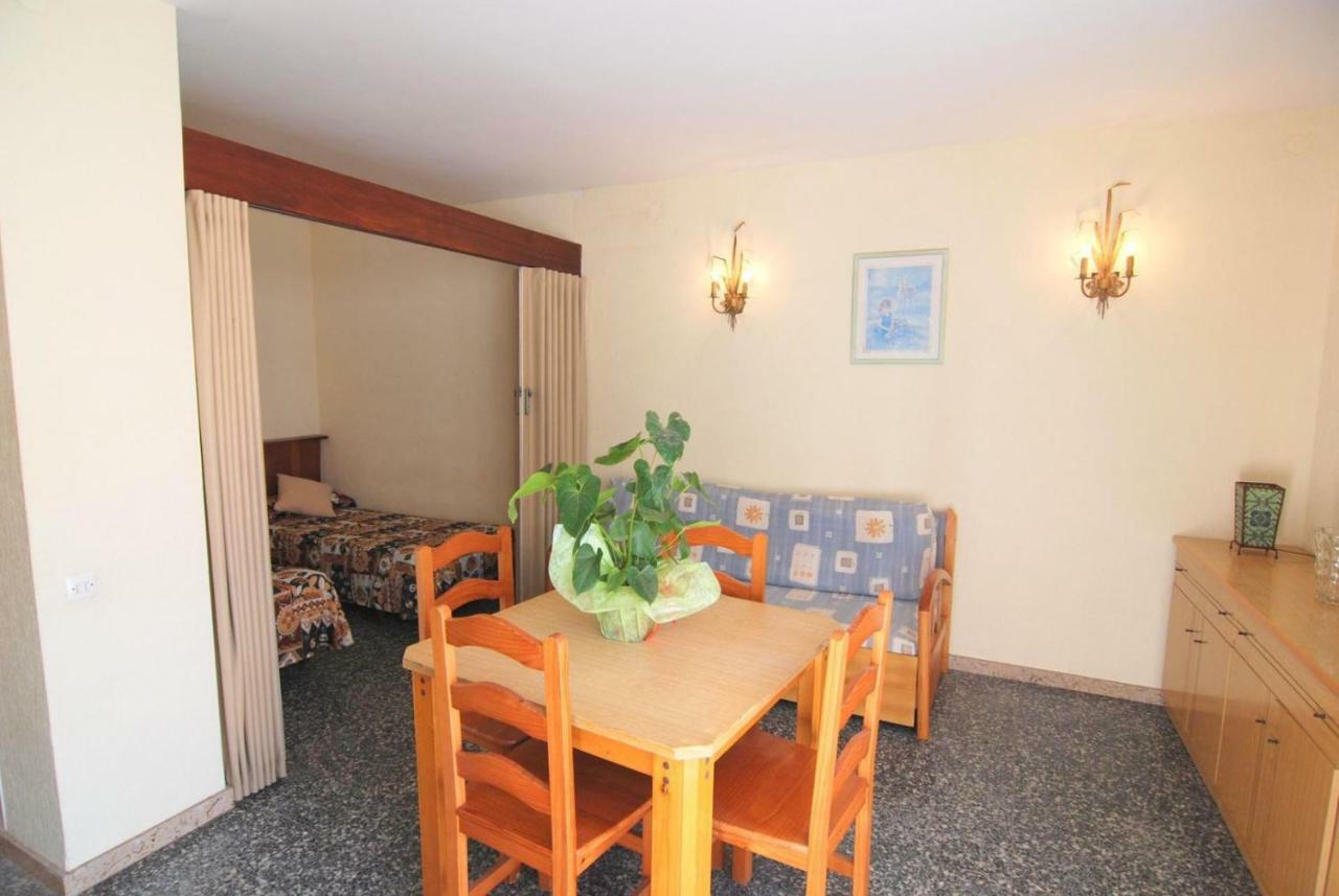 Aries Basic Apartment Salou