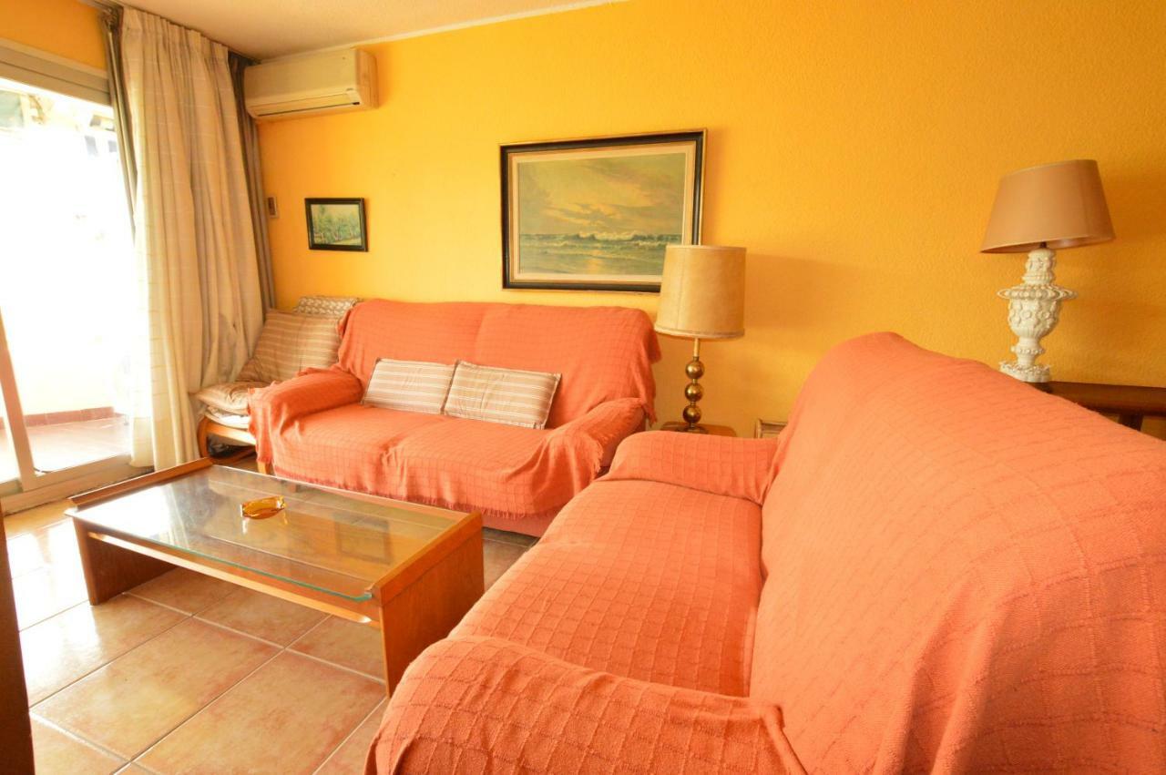 Alboran 2 Familias Arysal Apartment *