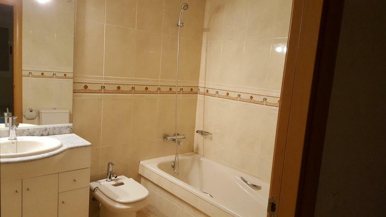 Apartamento Cerca De Playa Y Zona Turistica *