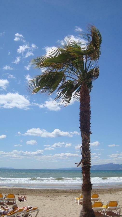 Appt Terrasse, Piscine, Locamar Appt Cristina Apartment *
